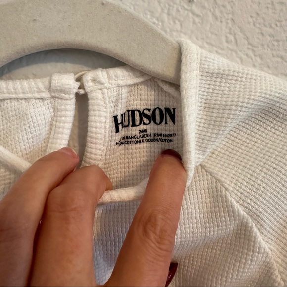 Hudson Baby Gray Vest And A Long Sleeve White T-shirt Set. Size 24 M. - Picture 14 of 16